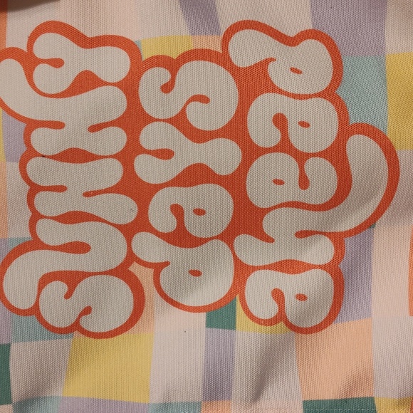 🌞 NWT New View Gifts "Sunny Days Ahead" Wall Tapestry Retro Bubble Letters - Picture 2 of 4